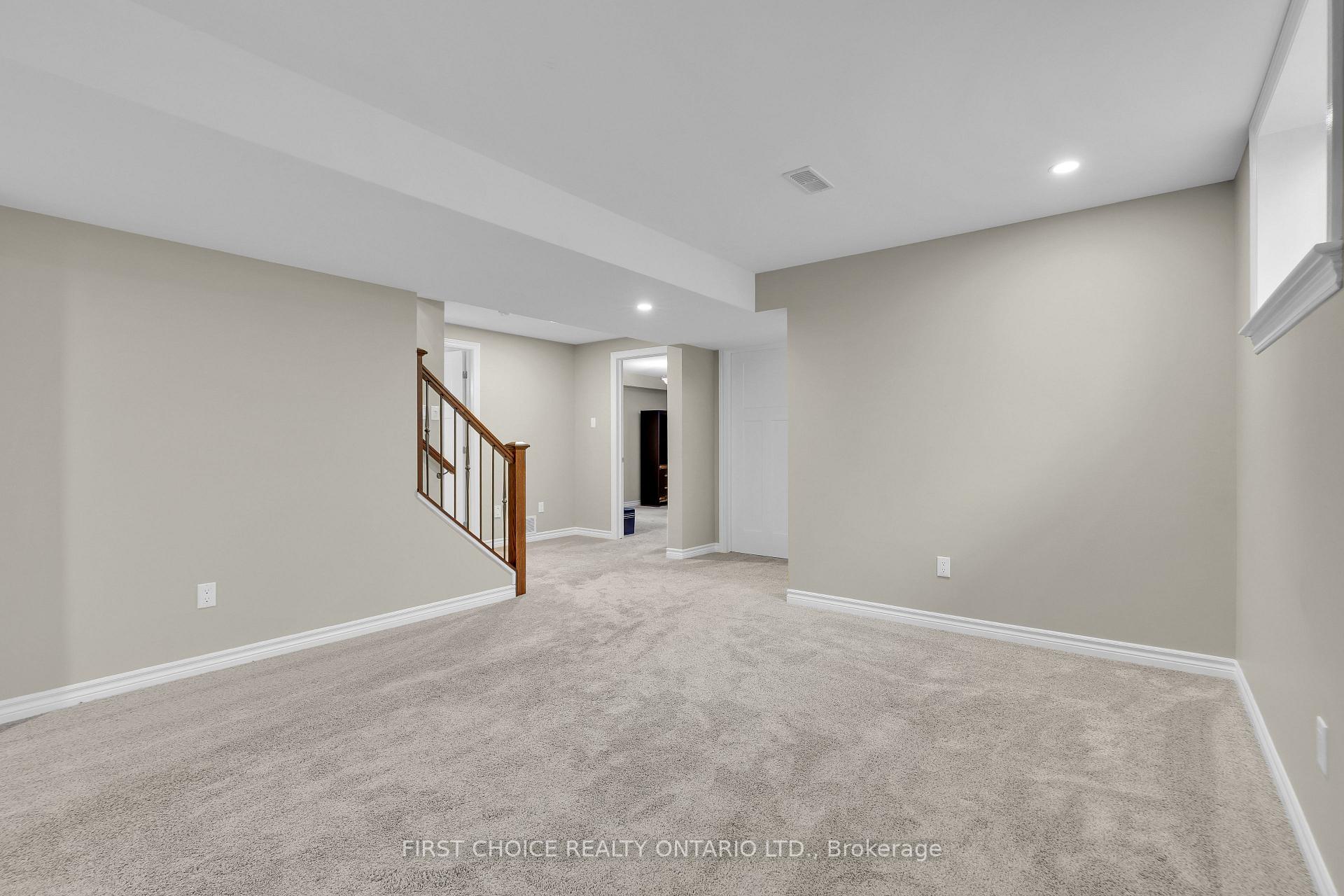 Photo 31 of 550 Silverbell Crescent, Ottawa, Blossom Park/Kemp Park/Findlay Creek — HOMEH