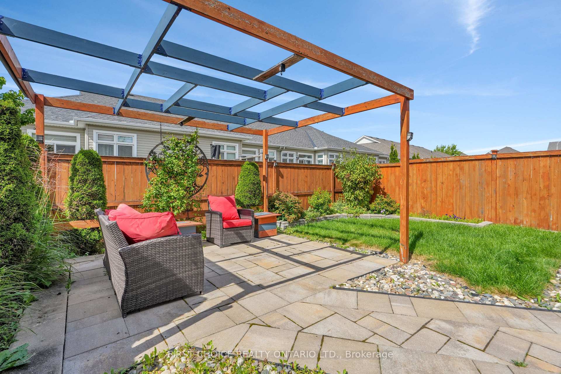 Photo 37 of 550 Silverbell Crescent, Ottawa, Blossom Park/Kemp Park/Findlay Creek — HOMEH