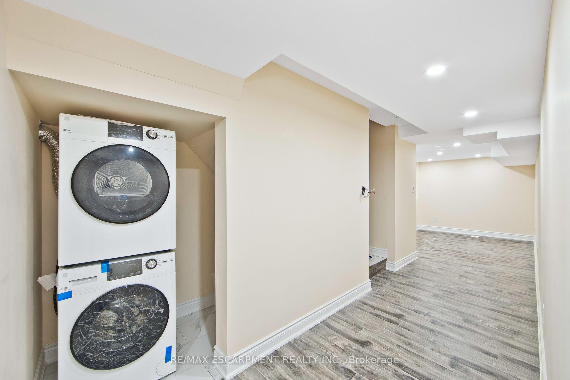 Photo 7 of Unit Bsmnt, 307 Hinton Terrace, Milton, Ford — HOMEH
