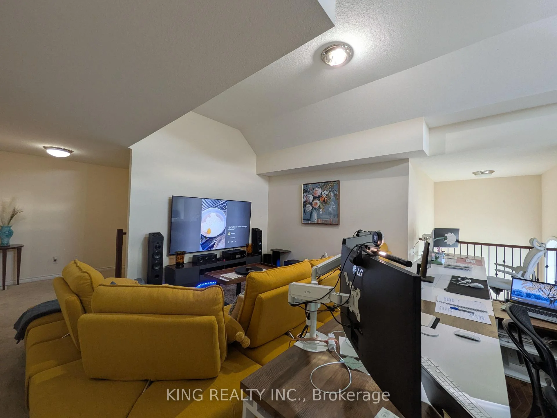 Photo 16 of 1624 Finley Crescent, London, North I — HOMEH