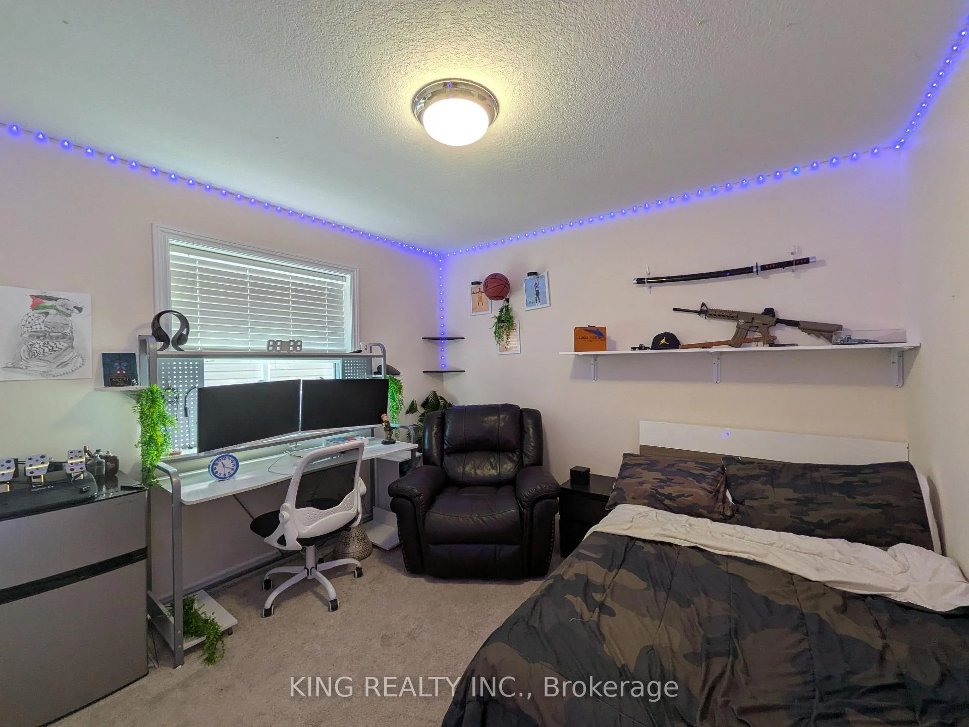 Photo 19 of 1624 Finley Crescent, London, North I — HOMEH