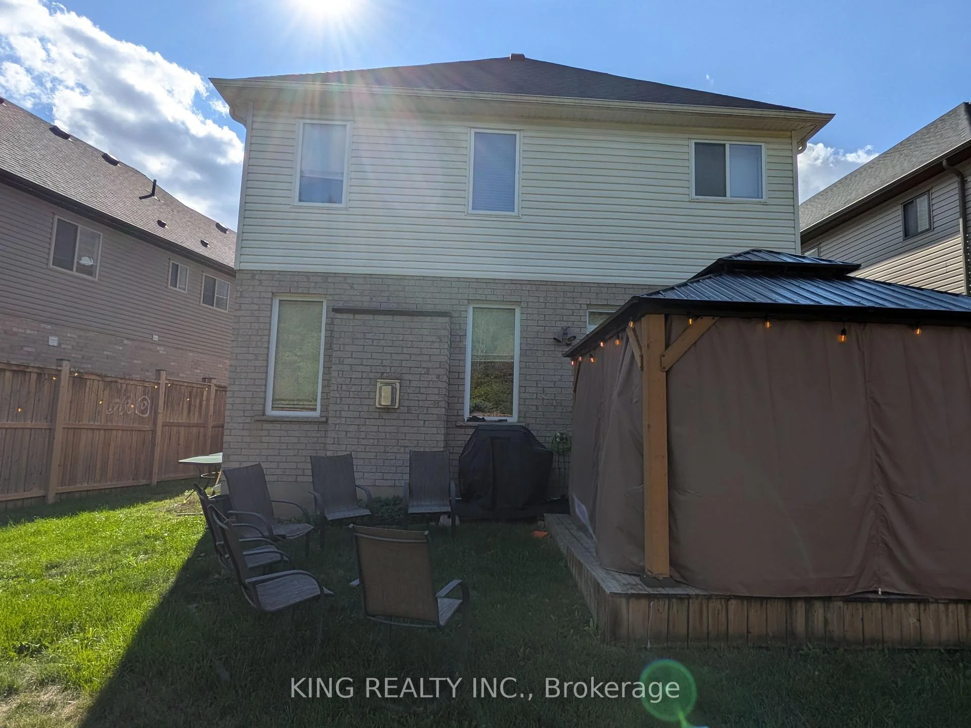 Photo 31 of 1624 Finley Crescent, London, North I — HOMEH