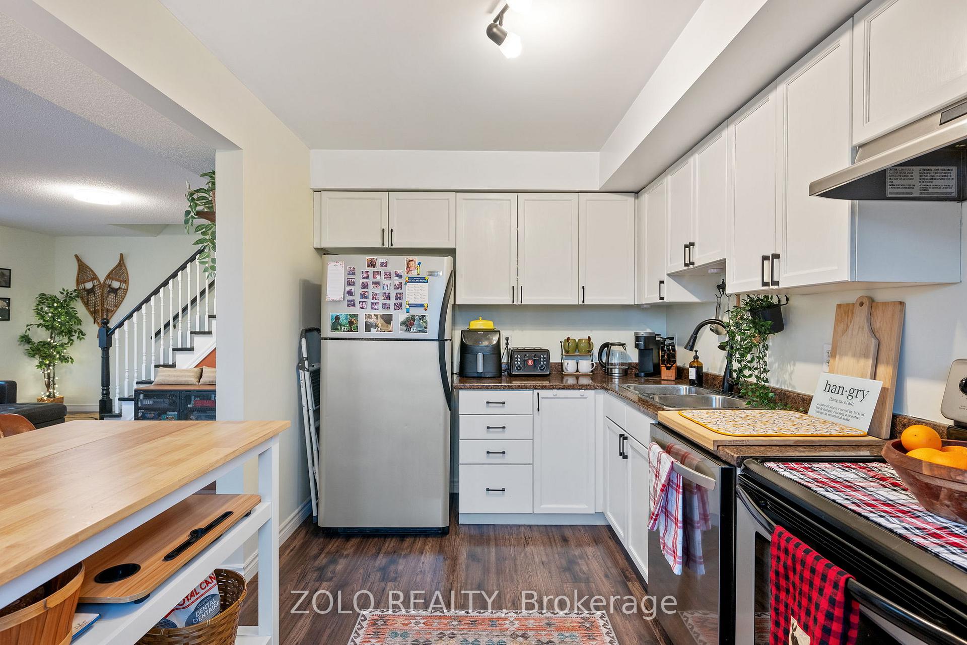 Photo 12 of Unit 2, 13 Cheltenham Road, Barrie, Georgian Drive — HOMEH