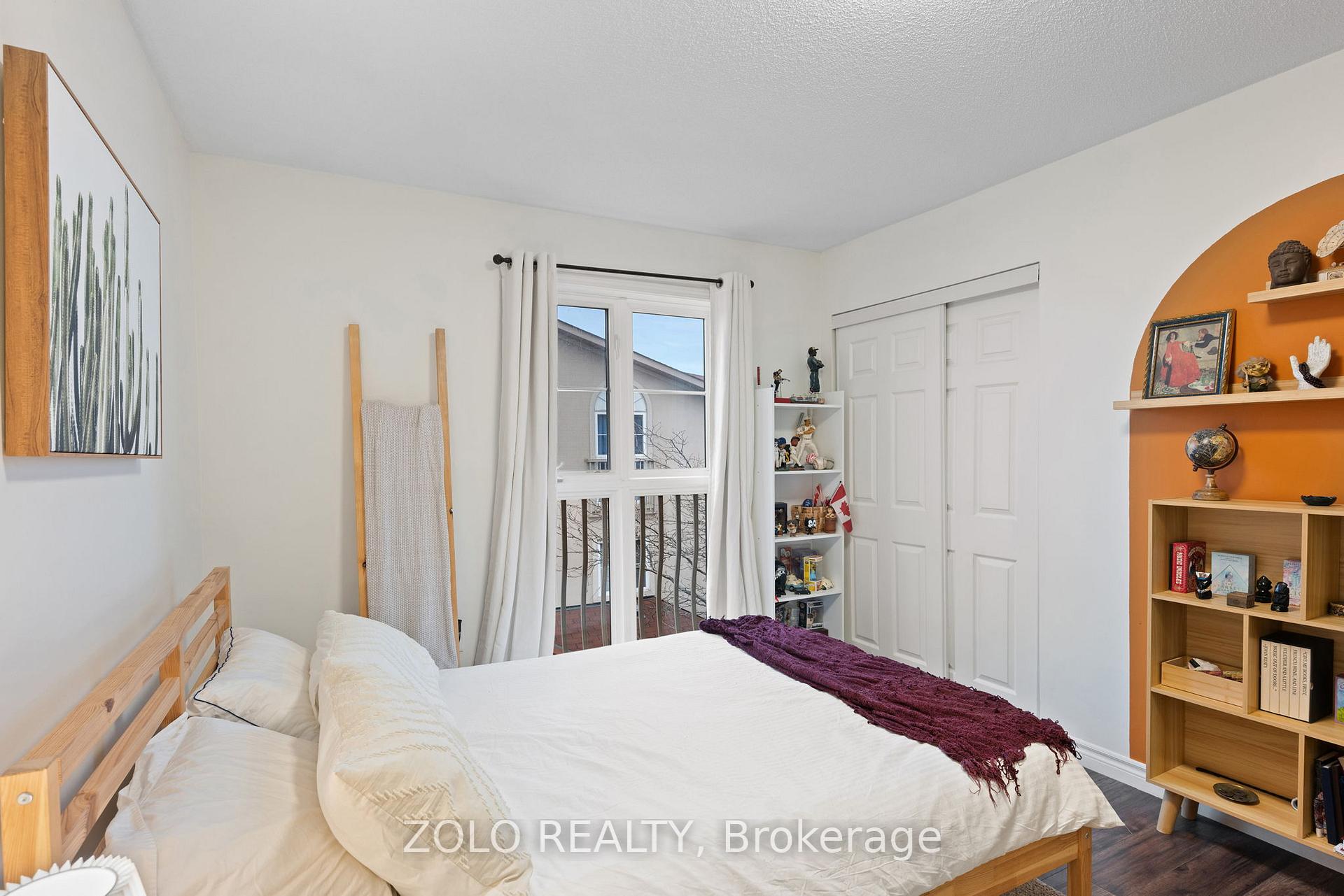 Photo 19 of Unit 2, 13 Cheltenham Road, Barrie, Georgian Drive — HOMEH