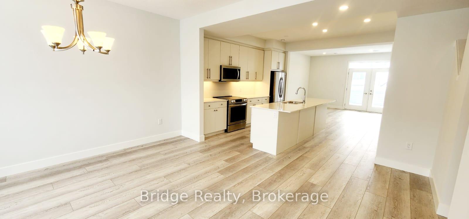 Photo 4 of Unit 11, 990 Deveron Crescent, London, South J — HOMEH