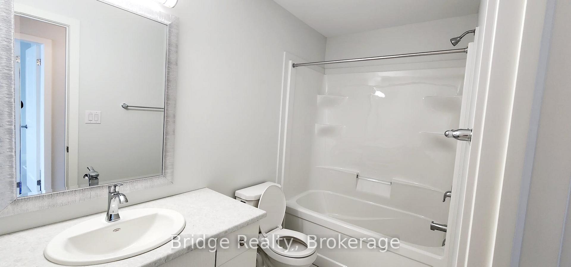 Photo 25 of Unit 11, 990 Deveron Crescent, London, South J — HOMEH