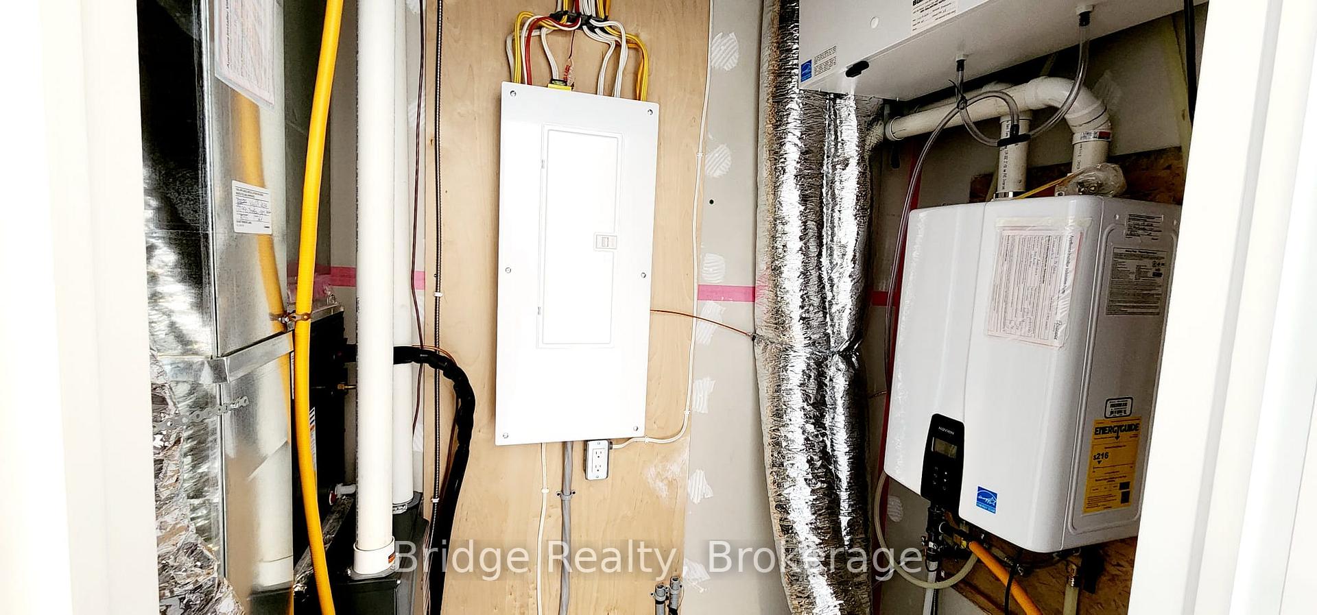 Photo 27 of Unit 11, 990 Deveron Crescent, London, South J — HOMEH