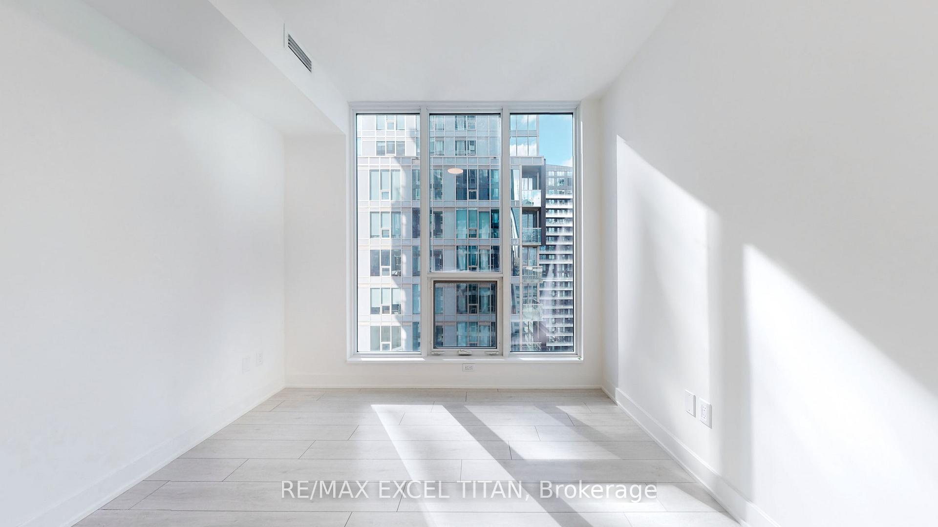 Photo 6 of Unit 3304, 15 Mercer Street, Toronto, Waterfront Communities — HOMEH