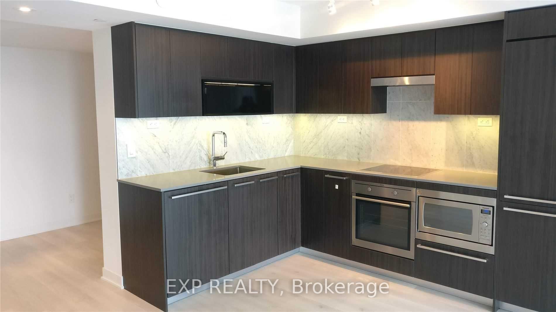 Photo 4 of Unit 1901, 70 Queens Wharf Road, Toronto, Waterfront Communities — HOMEH