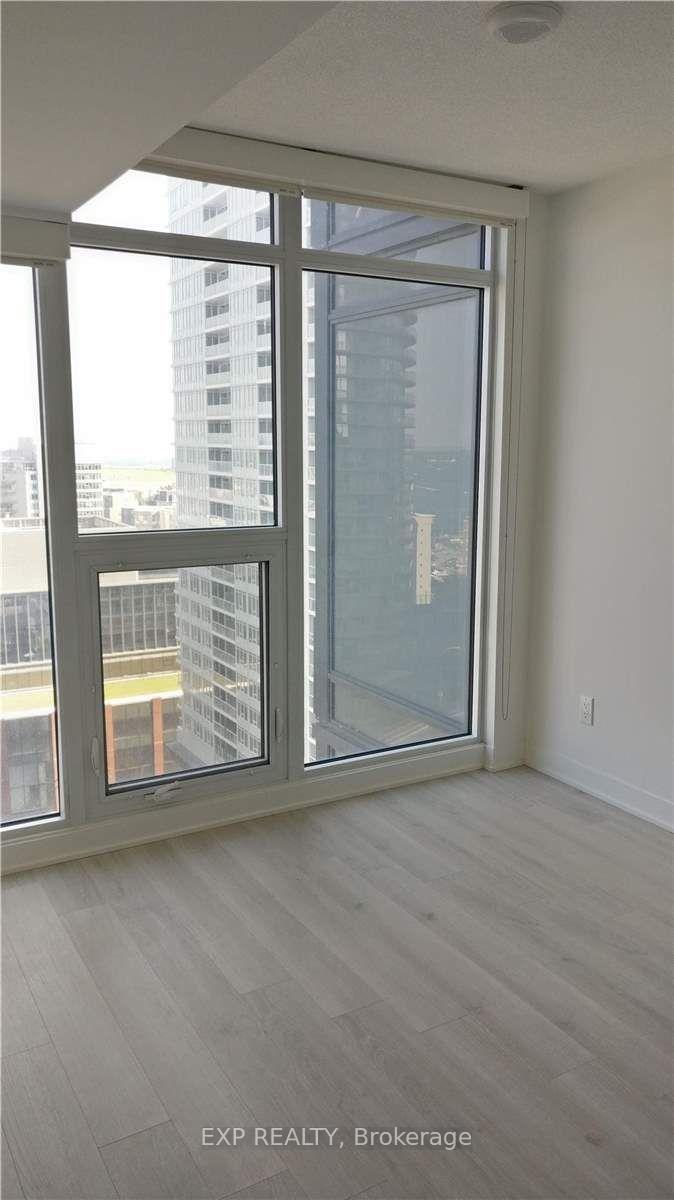Photo 8 of Unit 1901, 70 Queens Wharf Road, Toronto, Waterfront Communities — HOMEH