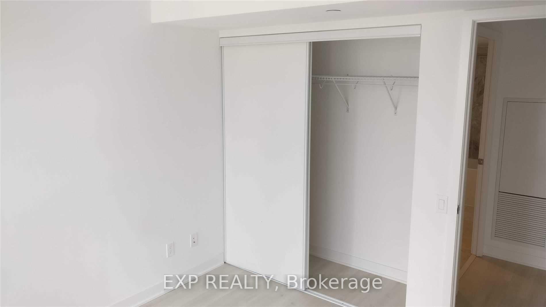 Photo 10 of Unit 1901, 70 Queens Wharf Road, Toronto, Waterfront Communities — HOMEH