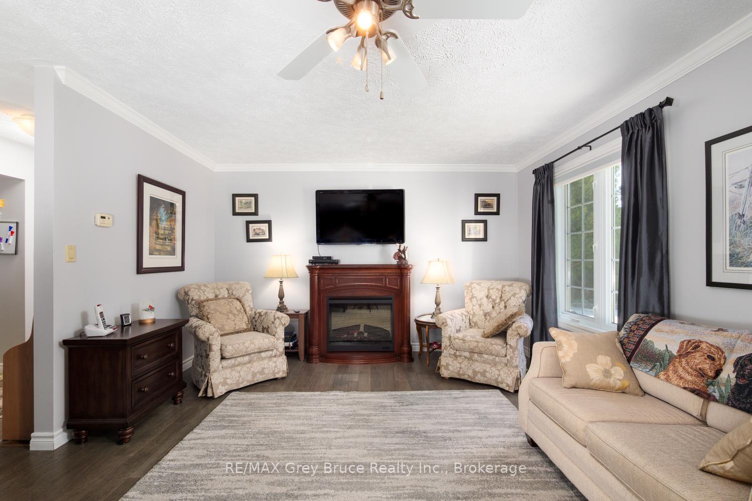 Photo 6 of 358 Huron Road, South Bruce Peninsula — HOMEH