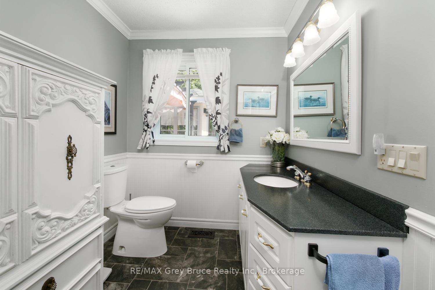 Photo 16 of 358 Huron Road, South Bruce Peninsula — HOMEH