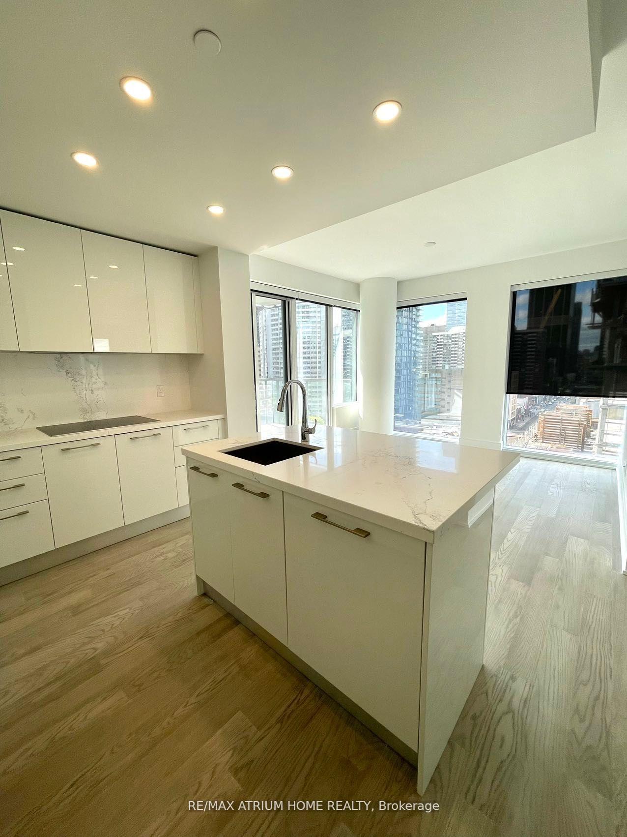 Photo 2 of Unit 1216, 1 Gloucester Street, Toronto, Church-Yonge Corridor — HOMEH