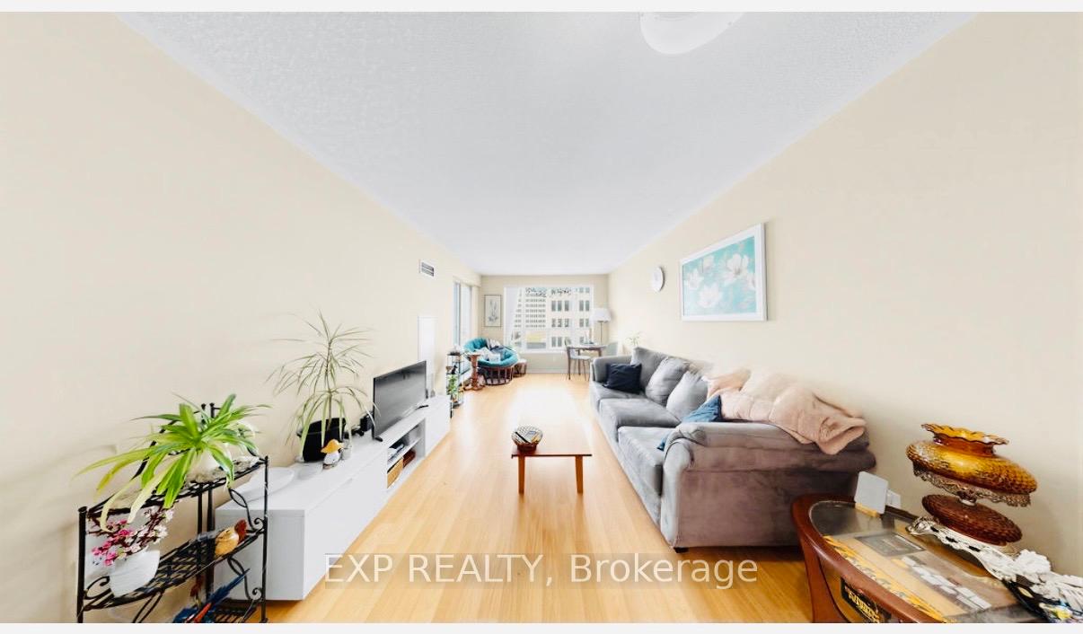 Photo 5 of Unit 607, 889 Bay Street, Toronto, Bay Street Corridor — HOMEH