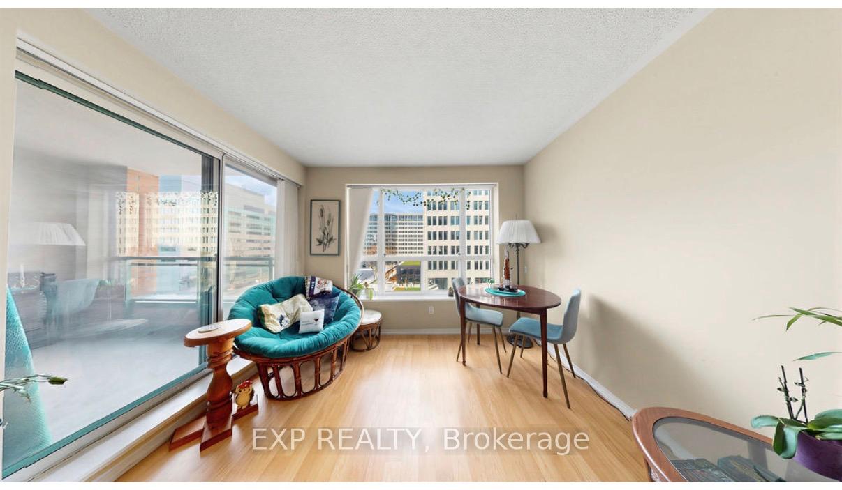 Photo 7 of Unit 607, 889 Bay Street, Toronto, Bay Street Corridor — HOMEH