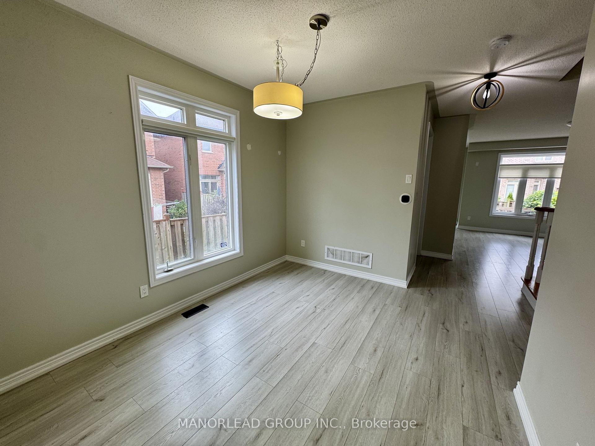 Photo 3 of 91 Cabernet Road, Vaughan, Patterson — HOMEH