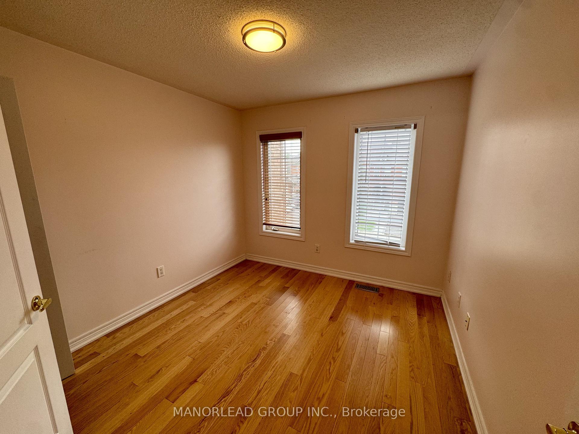 Photo 9 of 91 Cabernet Road, Vaughan, Patterson — HOMEH