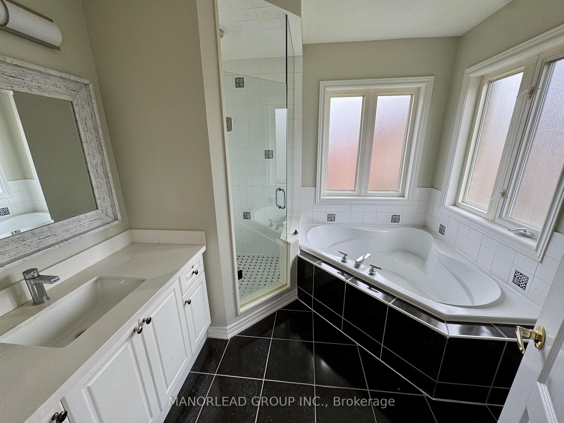 Photo 12 of 91 Cabernet Road, Vaughan, Patterson — HOMEH