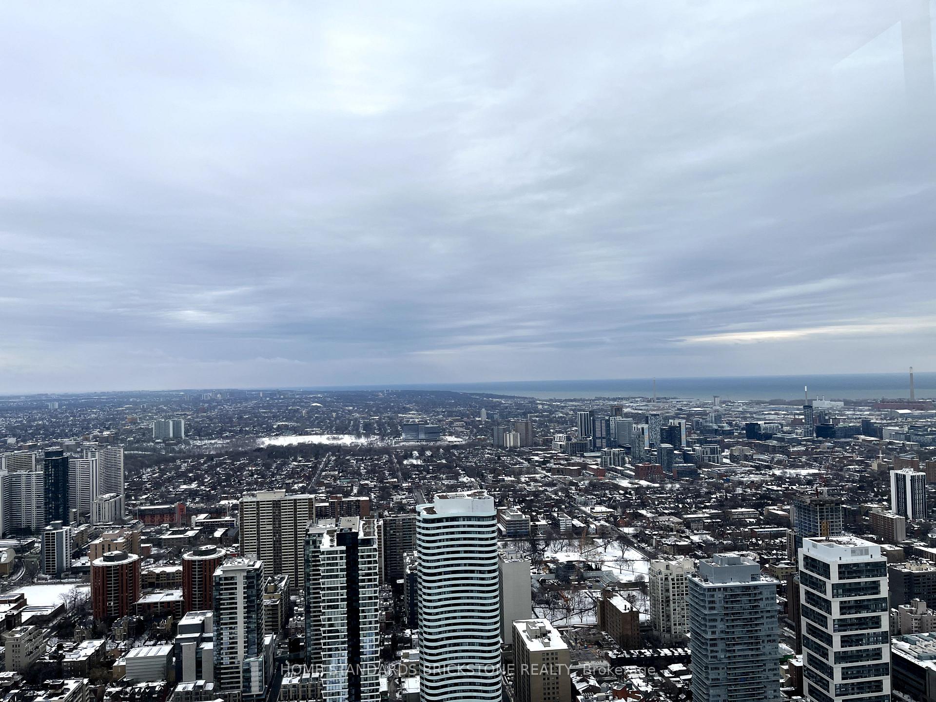 Photo 5 of Unit 3912, 7 Grenville Street, Toronto, Bay Street Corridor — HOMEH
