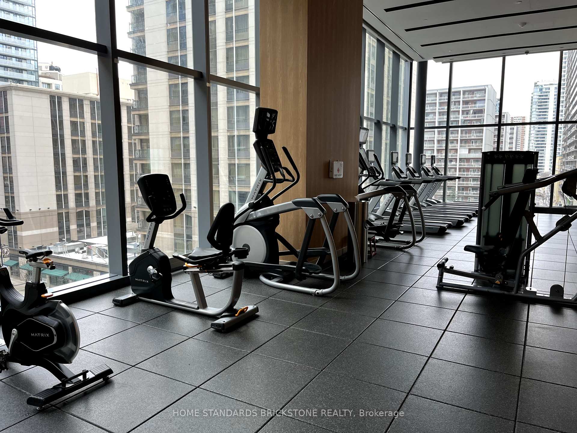 Photo 15 of Unit 3912, 7 Grenville Street, Toronto, Bay Street Corridor — HOMEH