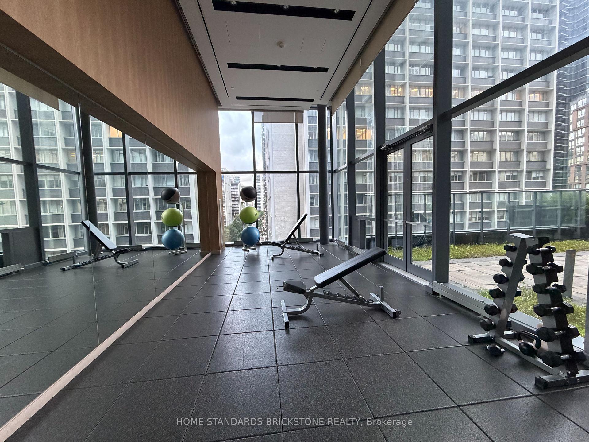 Photo 20 of Unit 3912, 7 Grenville Street, Toronto, Bay Street Corridor — HOMEH
