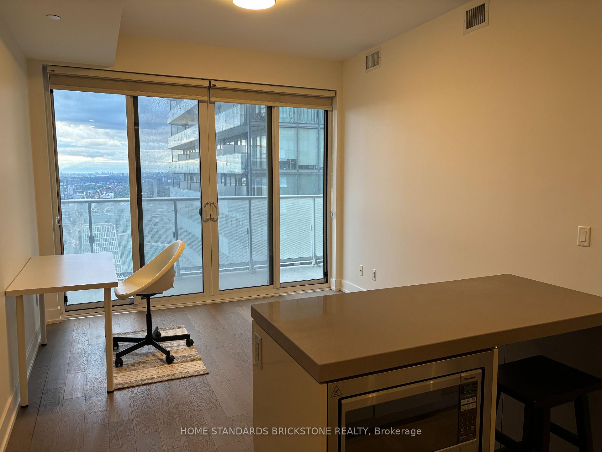 Photo 29 of Unit 3912, 7 Grenville Street, Toronto, Bay Street Corridor — HOMEH