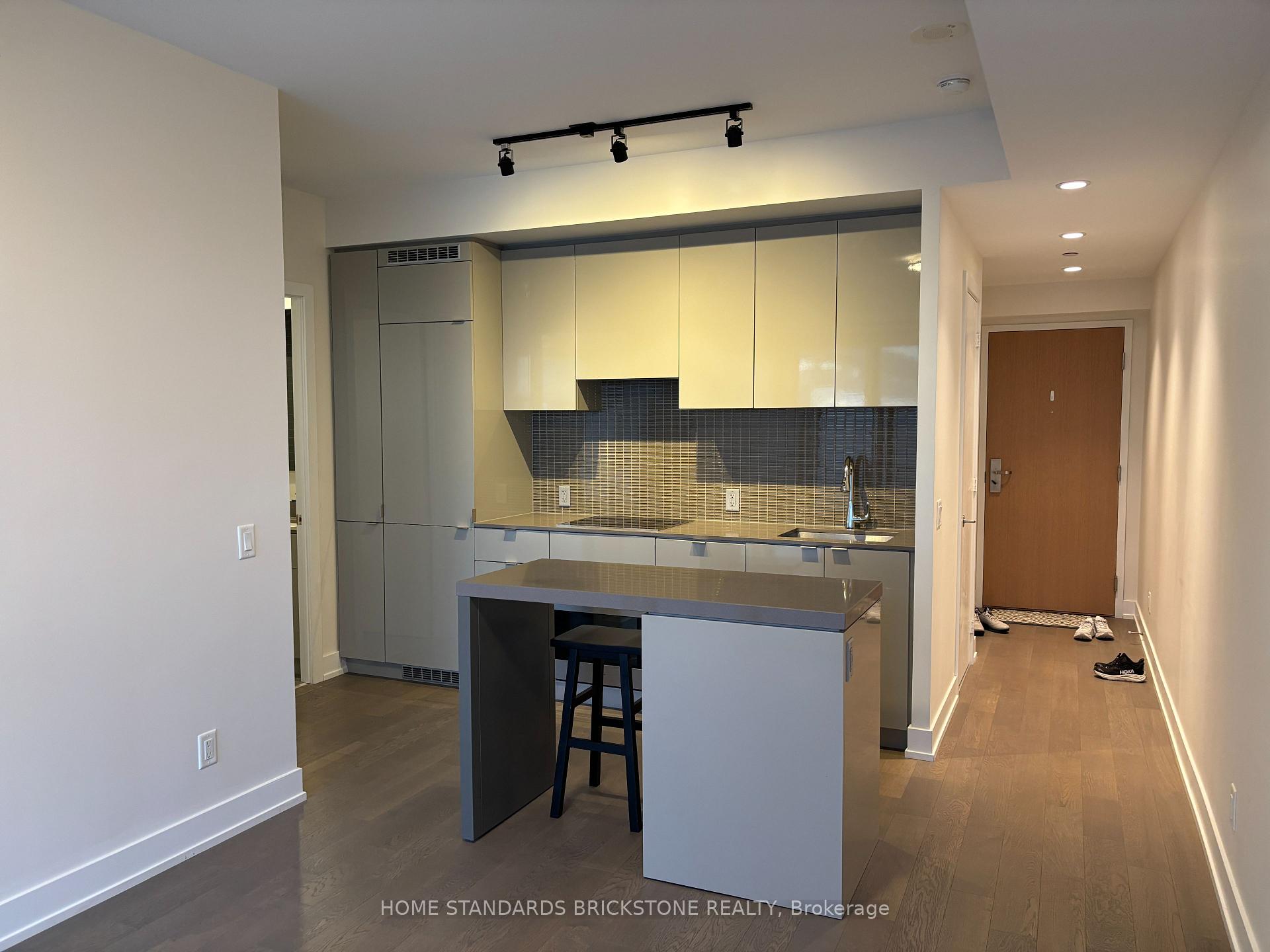 Photo 30 of Unit 3912, 7 Grenville Street, Toronto, Bay Street Corridor — HOMEH