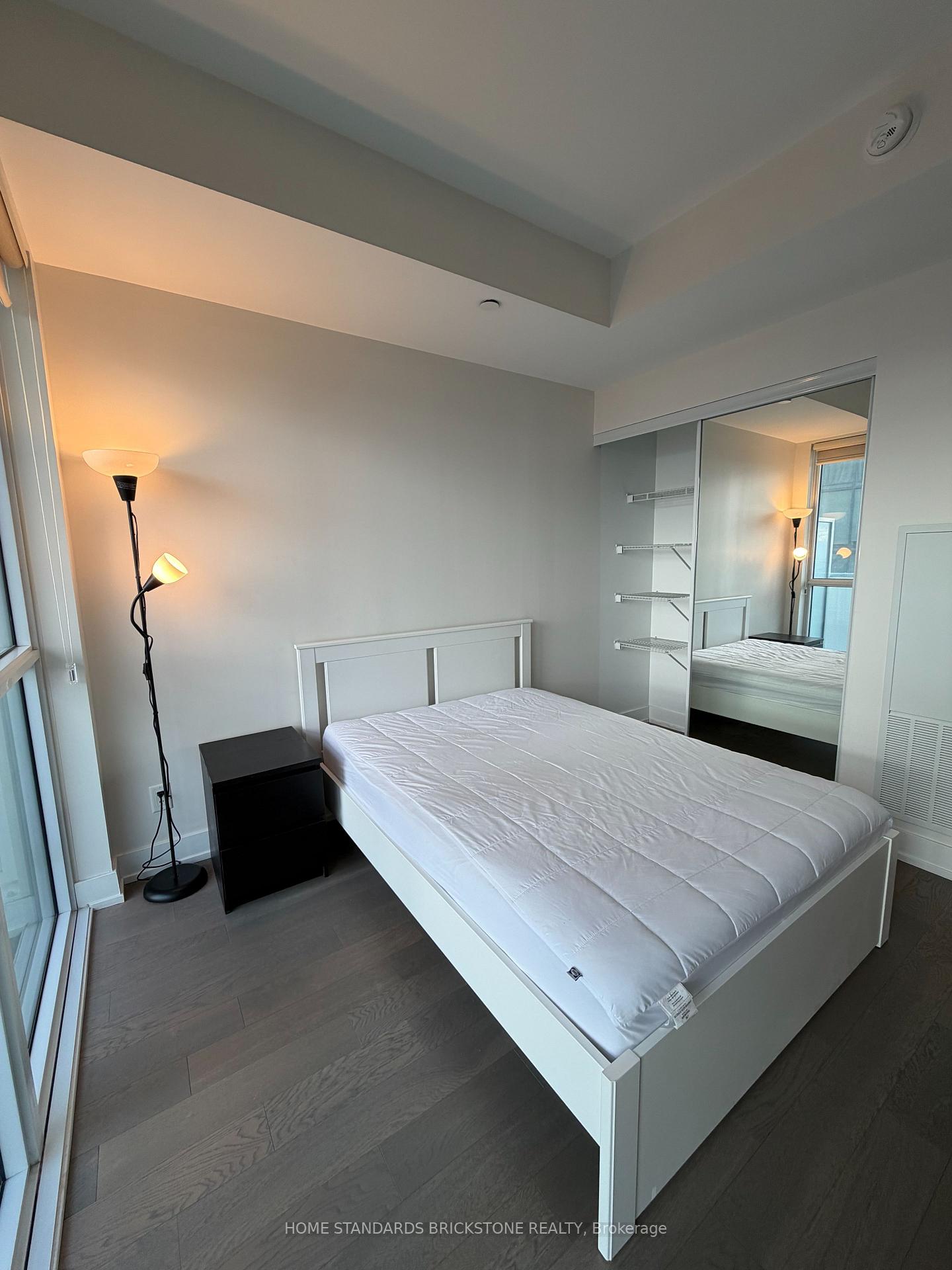 Photo 39 of Unit 3912, 7 Grenville Street, Toronto, Bay Street Corridor — HOMEH