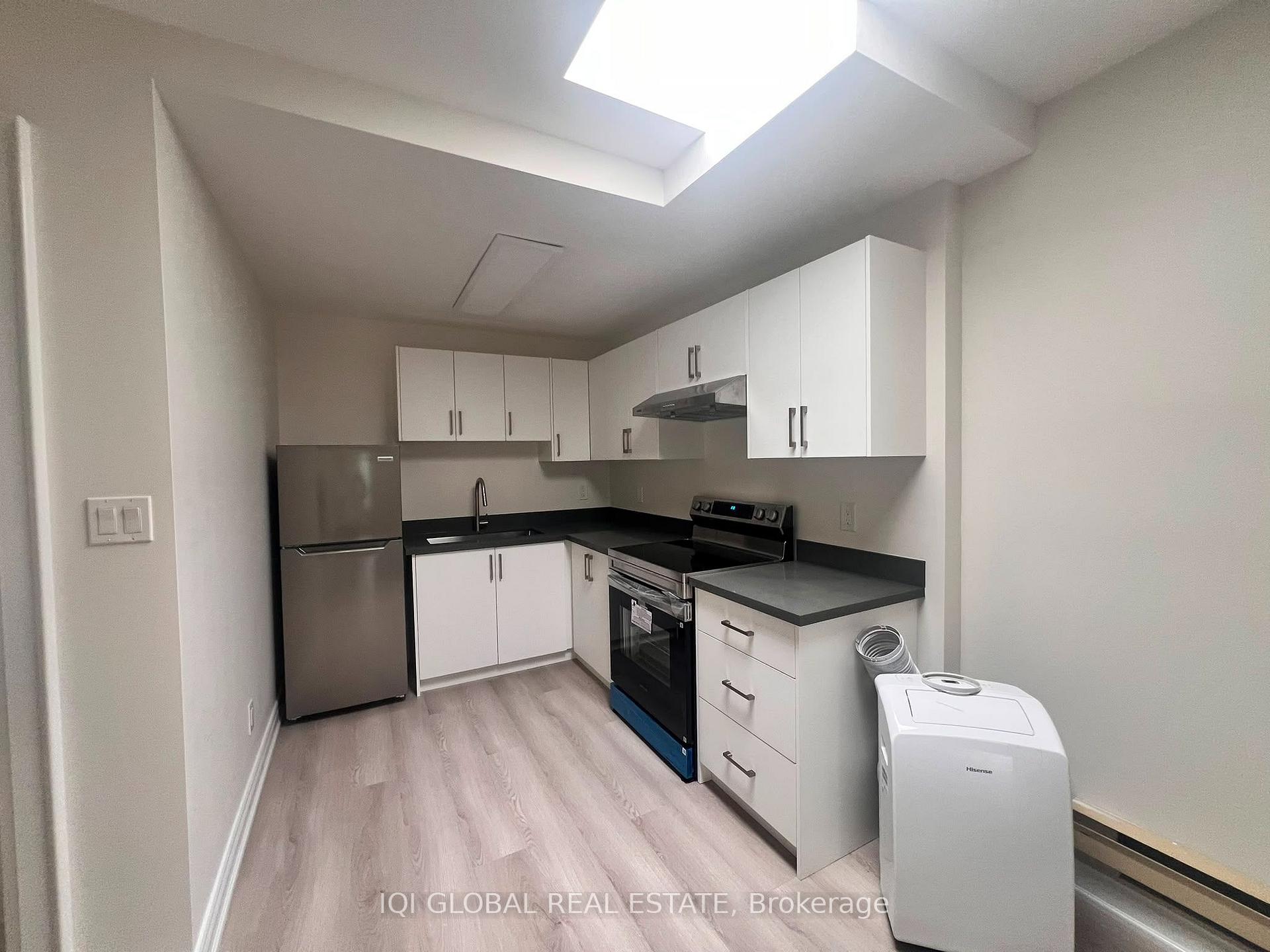 Photo 3 of Unit 3B, 358 Danforth Avenue, Toronto, Playter Estates-Danforth — HOMEH