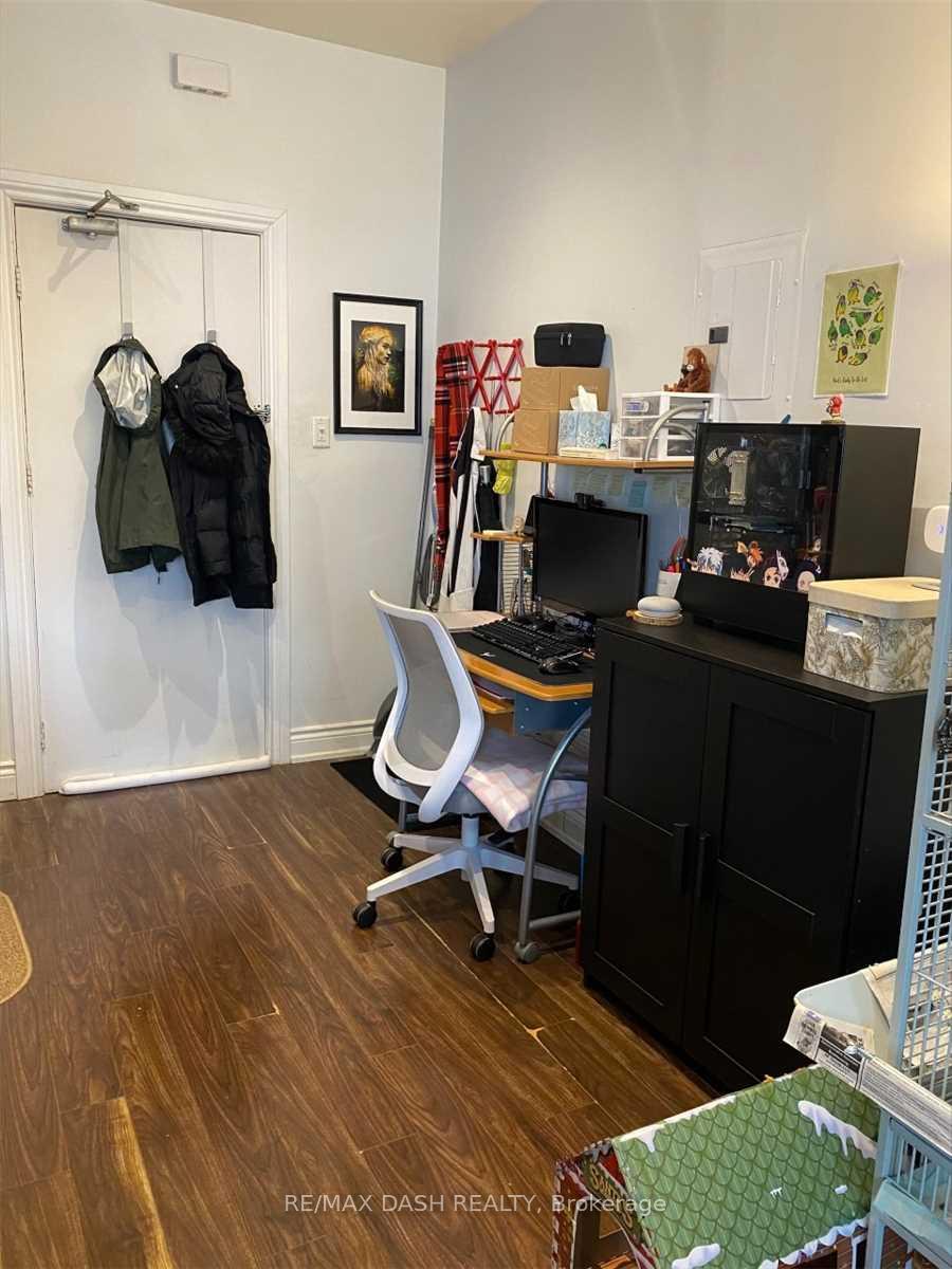 Photo 10 of Unit 102, 141 Admiral Road, Toronto, The Annex — HOMEH