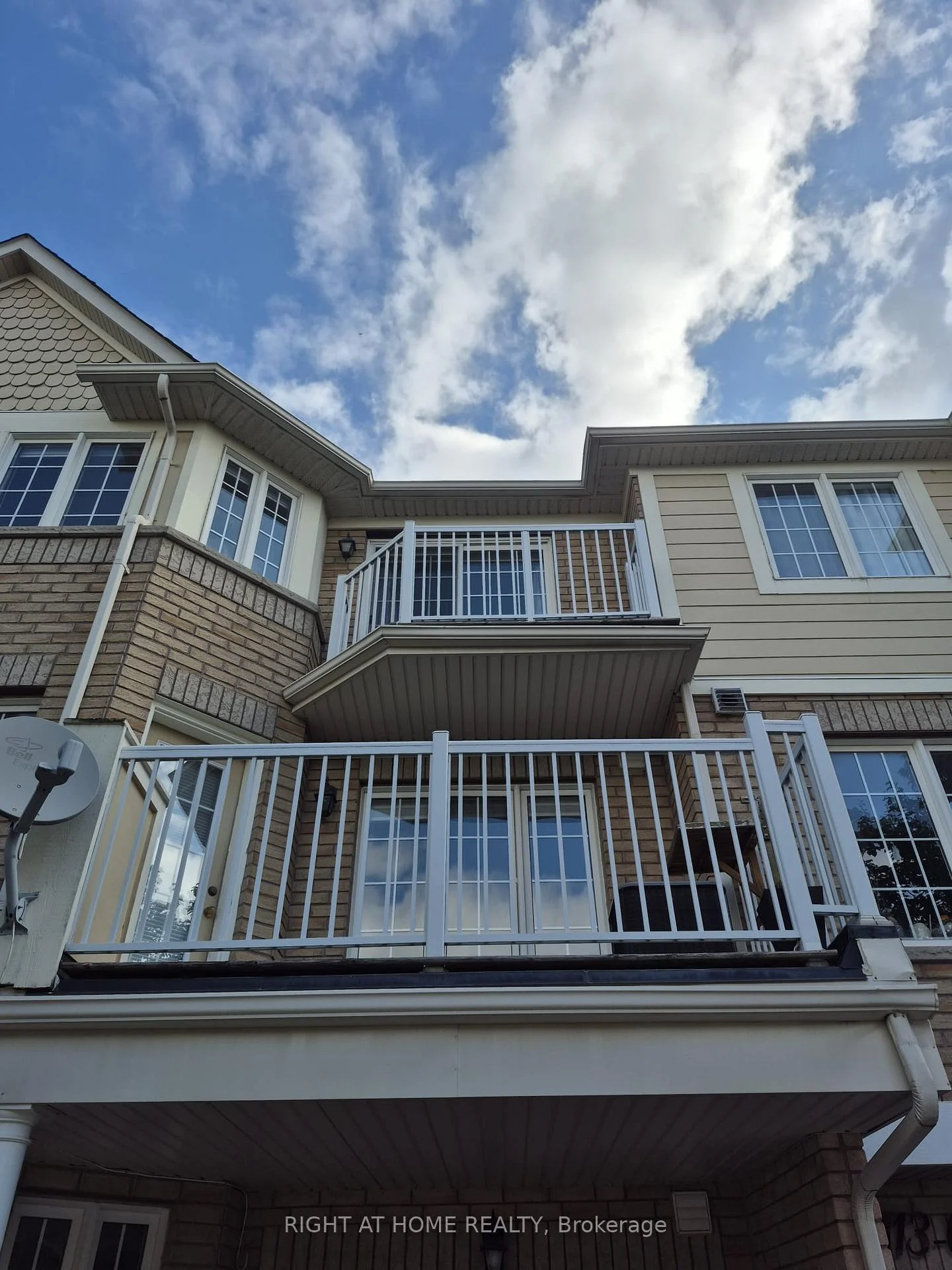 Photo 14 of Unit 114, 620 Ferguson Drive, Milton, Beaty — HOMEH