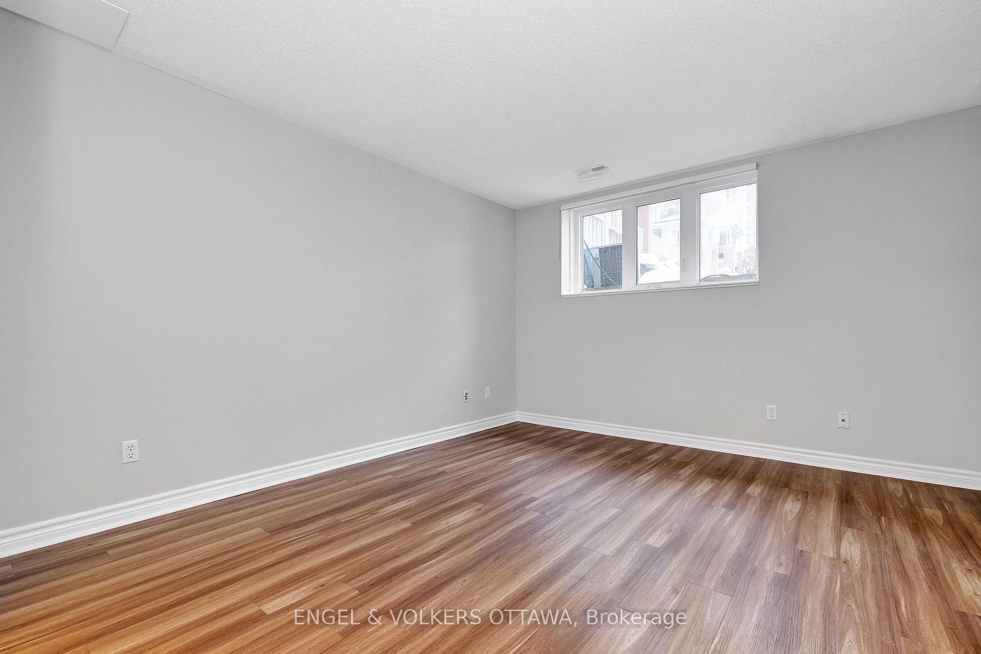 Photo 18 of 301 Nepean Street, Ottawa, Ottawa Centre — HOMEH