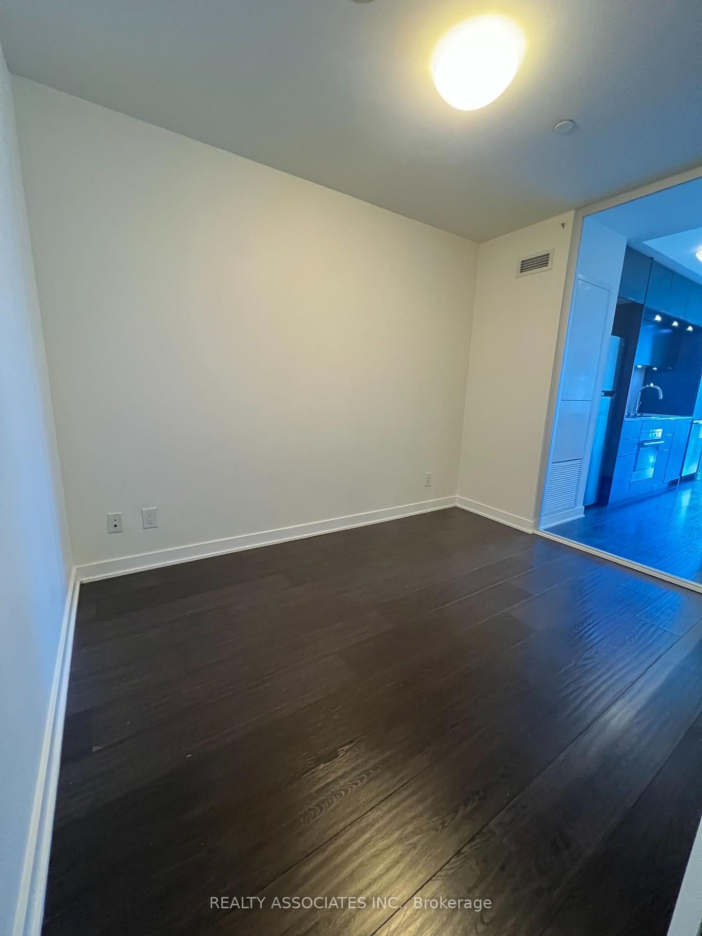 Photo 17 of Unit 2008, 170 Sumach Street, Toronto, Regent Park — HOMEH