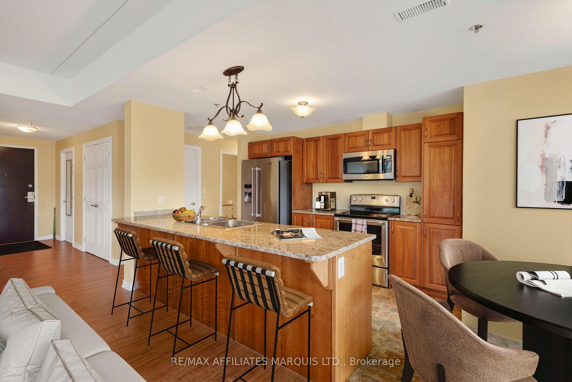 Photo 11 of Unit 604, 108 Second Street E, Cornwall, Cornwall — HOMEH