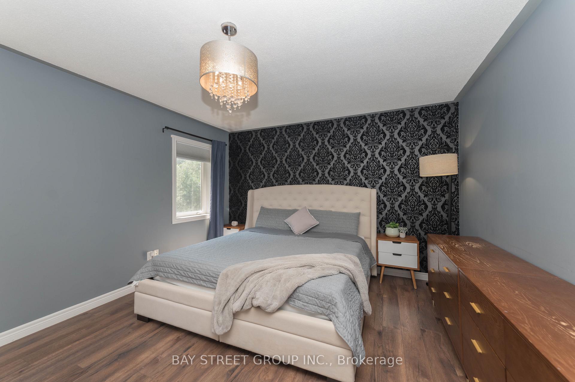 Photo 19 of 116 Winterberry Boulevard, Thorold, Confederation Heights — HOMEH