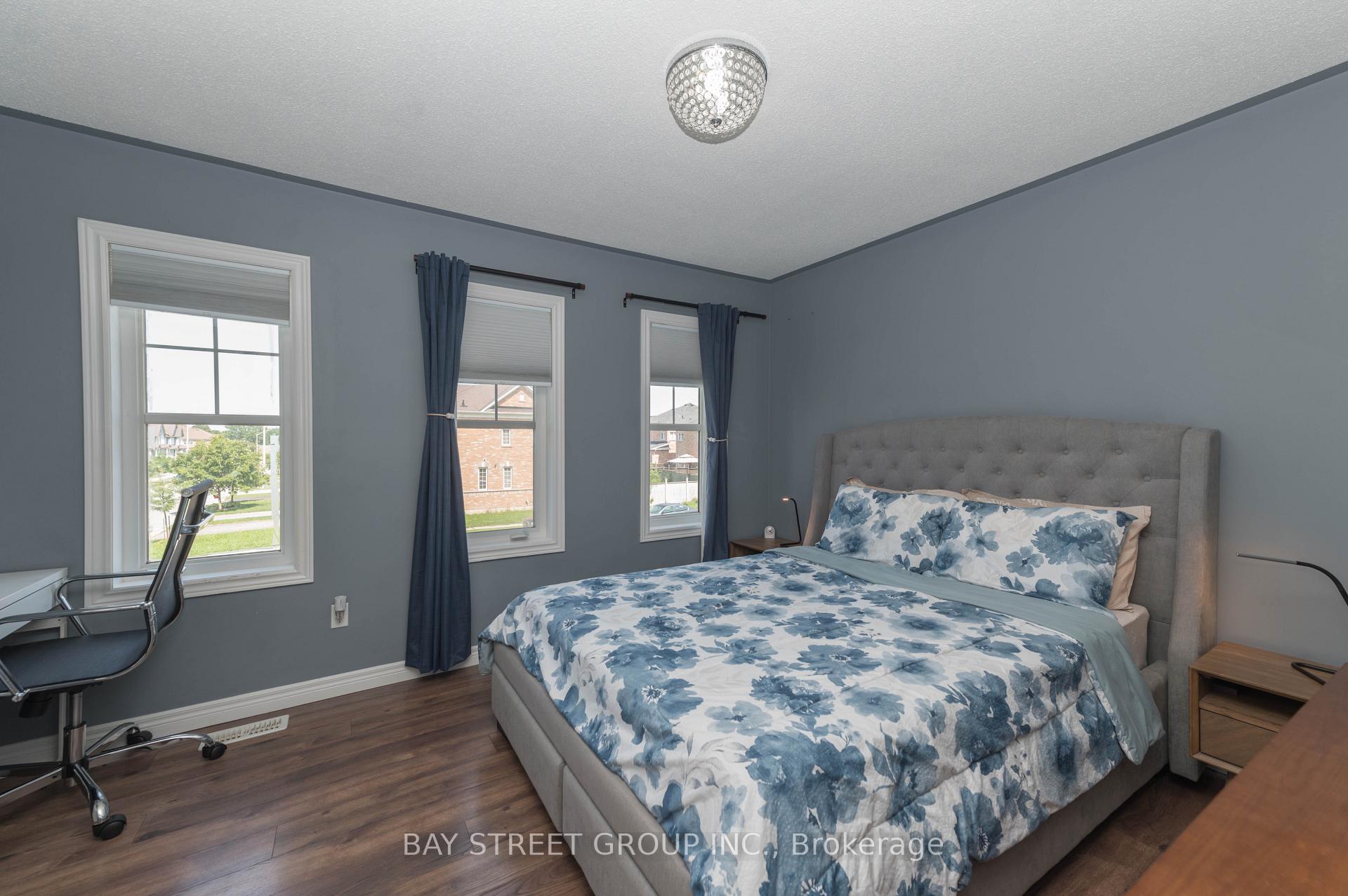 Photo 30 of 116 Winterberry Boulevard, Thorold, Confederation Heights — HOMEH