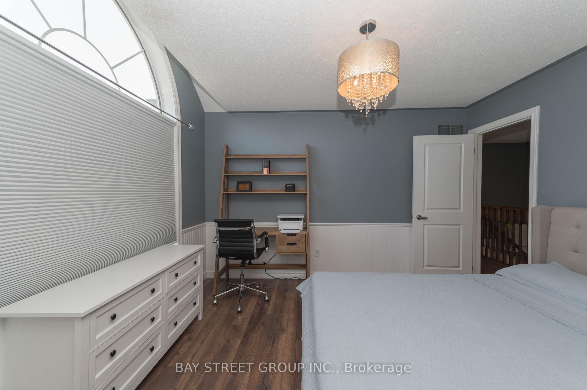 Photo 33 of 116 Winterberry Boulevard, Thorold, Confederation Heights — HOMEH