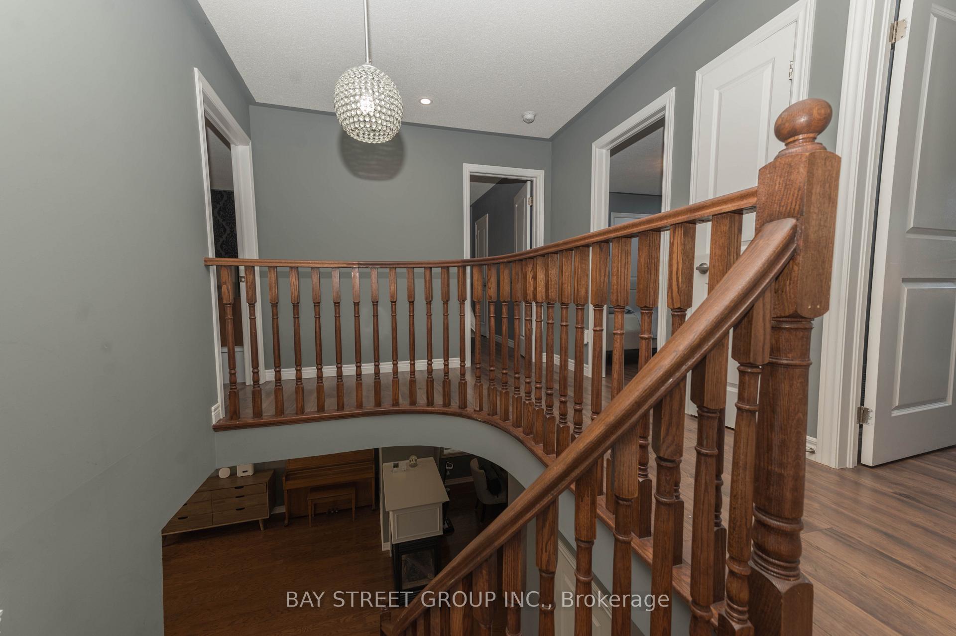 Photo 37 of 116 Winterberry Boulevard, Thorold, Confederation Heights — HOMEH