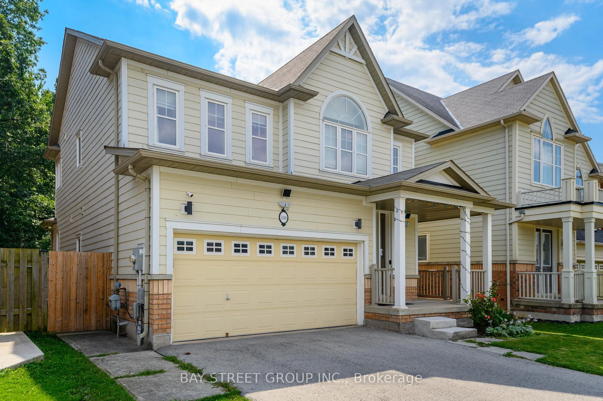 Photo 7 of 116 Winterberry Boulevard, Thorold, Confederation Heights — HOMEH