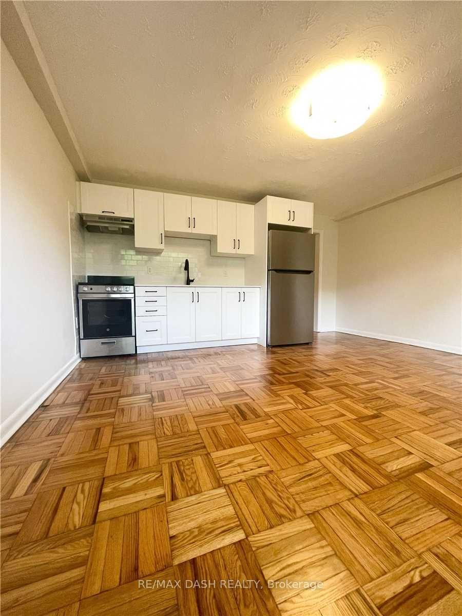 Photo 3 of Unit Lower, 79 Greensides Avenue, Toronto, Wychwood — HOMEH