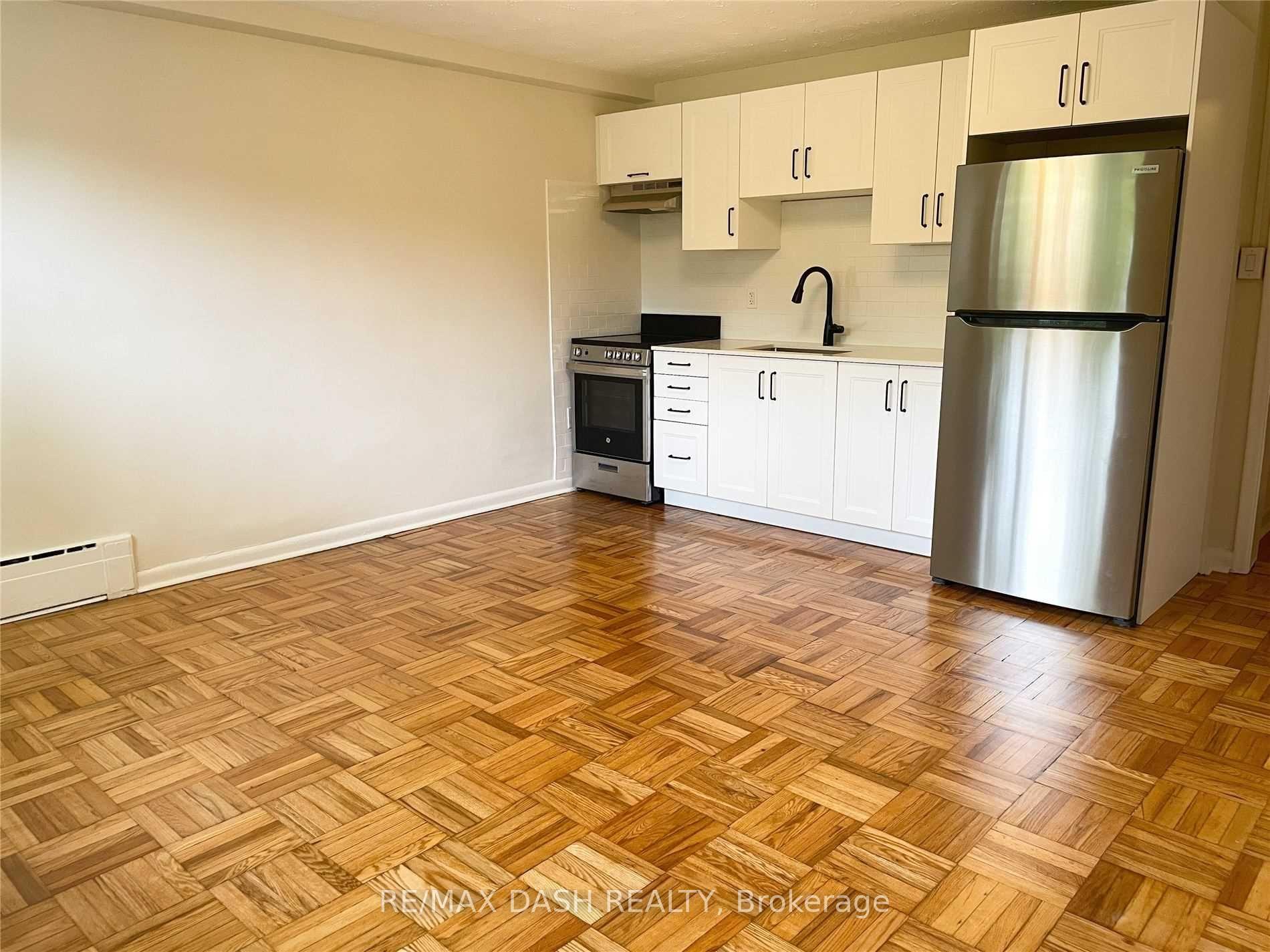 Photo 4 of Unit Lower, 79 Greensides Avenue, Toronto, Wychwood — HOMEH