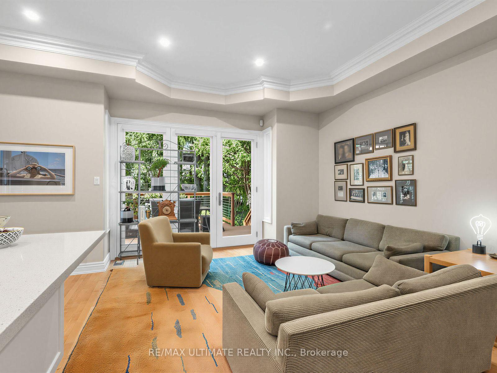 Photo 10 of 378 Melrose Avenue, Toronto, Bedford Park-Nortown — HOMEH