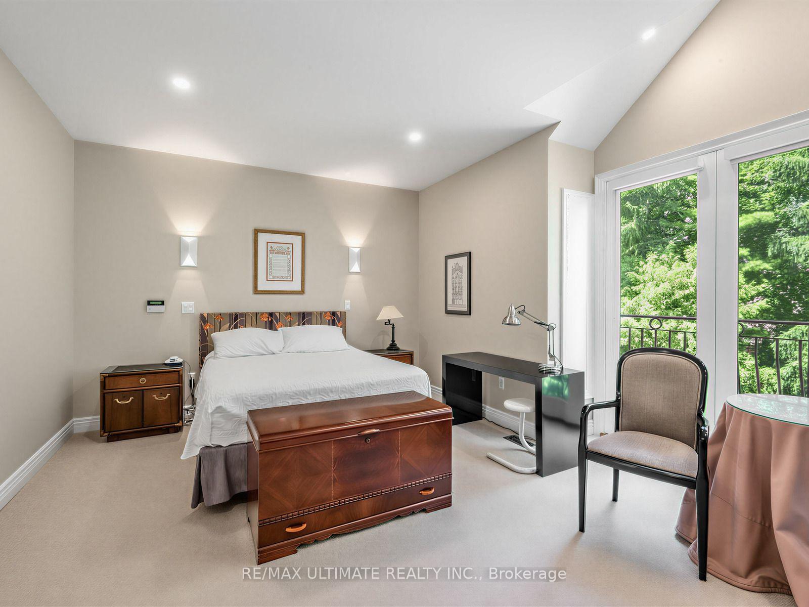 Photo 13 of 378 Melrose Avenue, Toronto, Bedford Park-Nortown — HOMEH