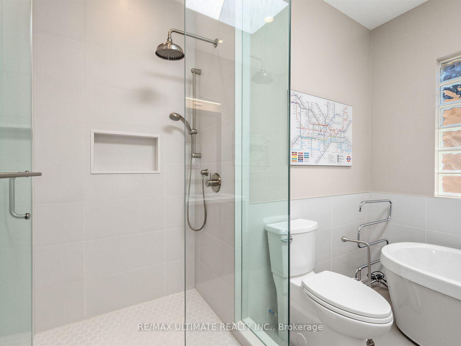 Photo 17 of 378 Melrose Avenue, Toronto, Bedford Park-Nortown — HOMEH