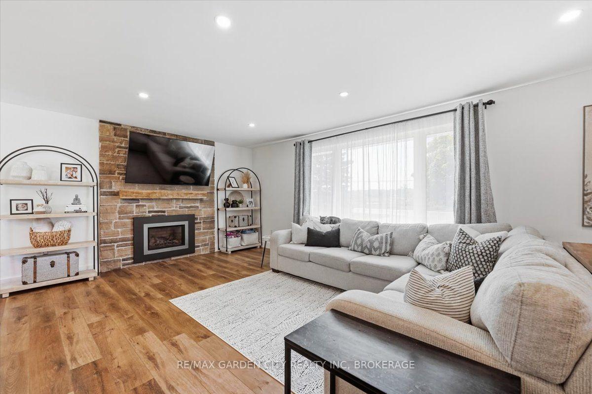 Photo 9 of 1581 Rice Road, Pelham, Fonthill — HOMEH
