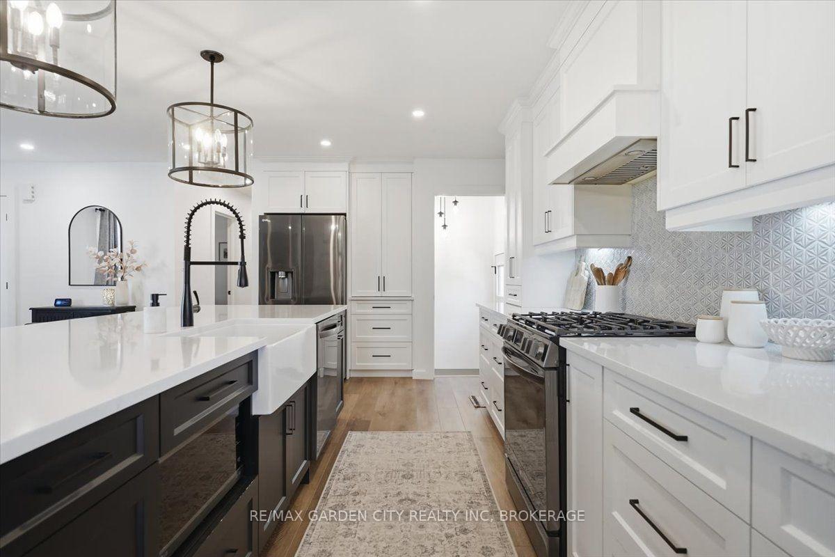Photo 13 of 1581 Rice Road, Pelham, Fonthill — HOMEH