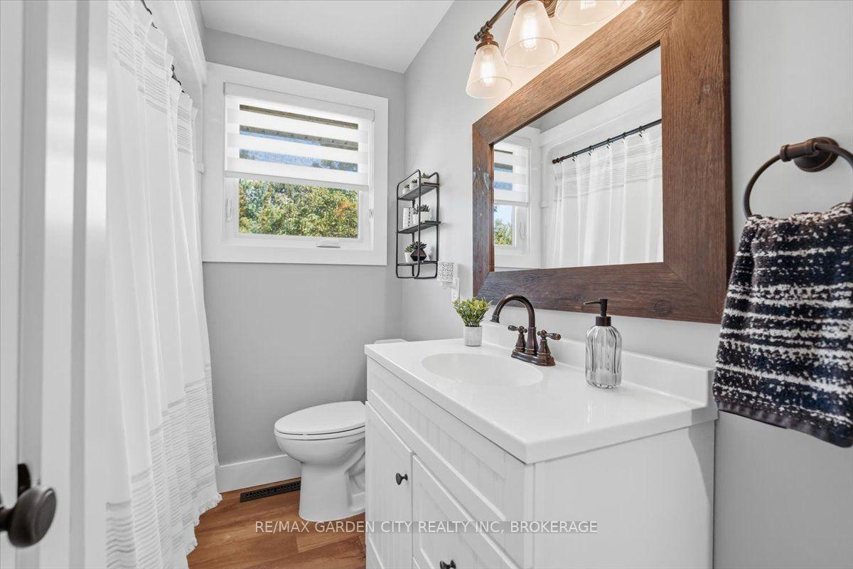 Photo 24 of 1581 Rice Road, Pelham, Fonthill — HOMEH