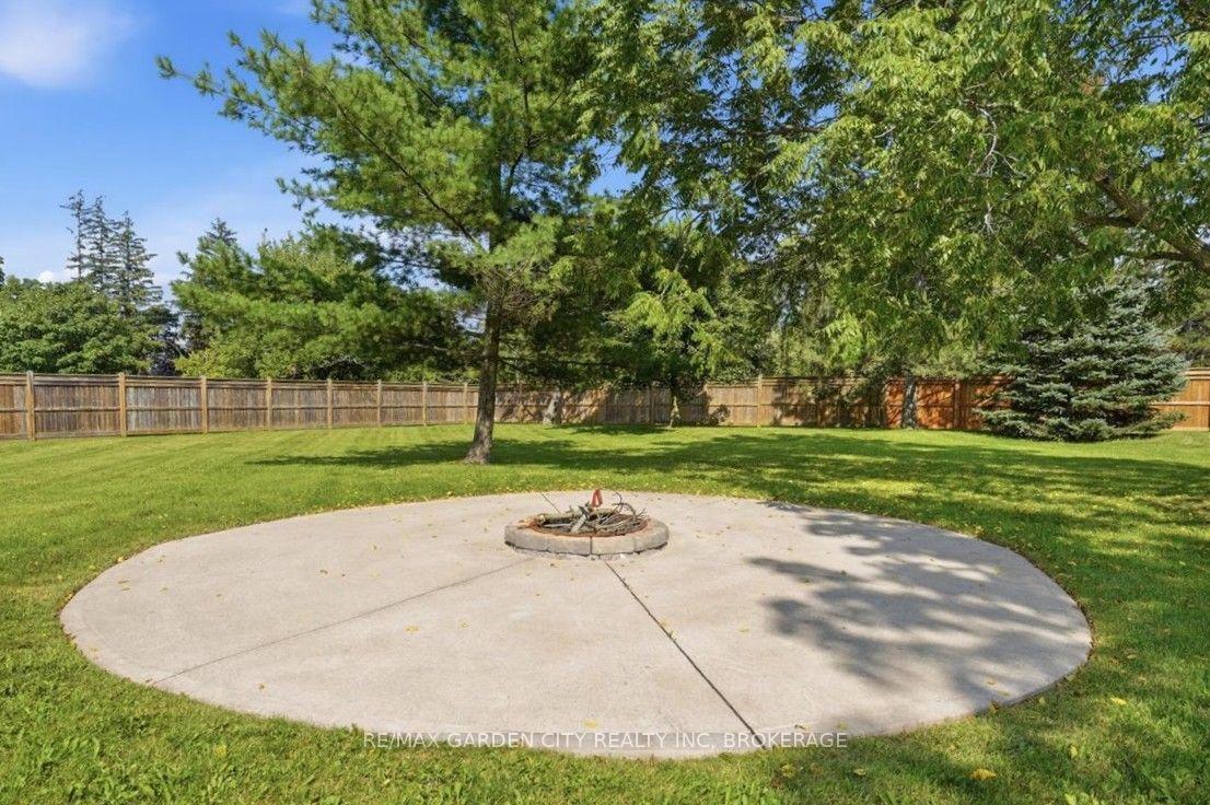 Photo 42 of 1581 Rice Road, Pelham, Fonthill — HOMEH