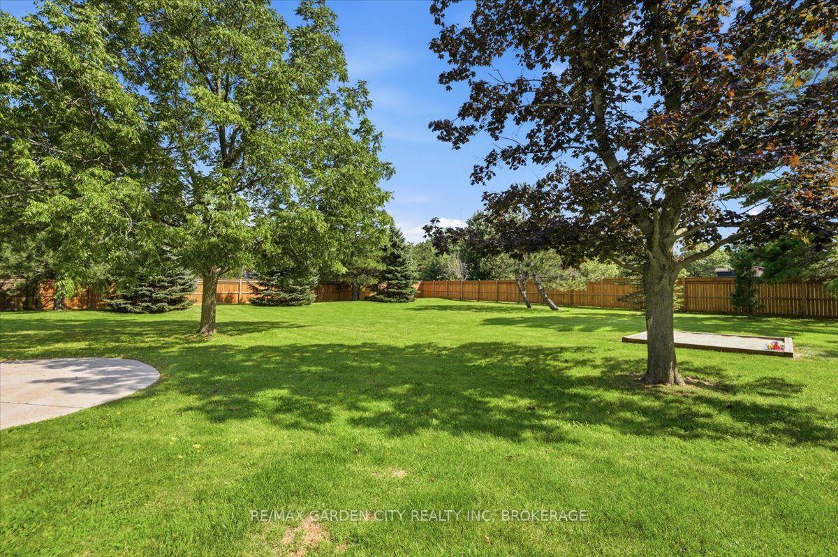 Photo 43 of 1581 Rice Road, Pelham, Fonthill — HOMEH